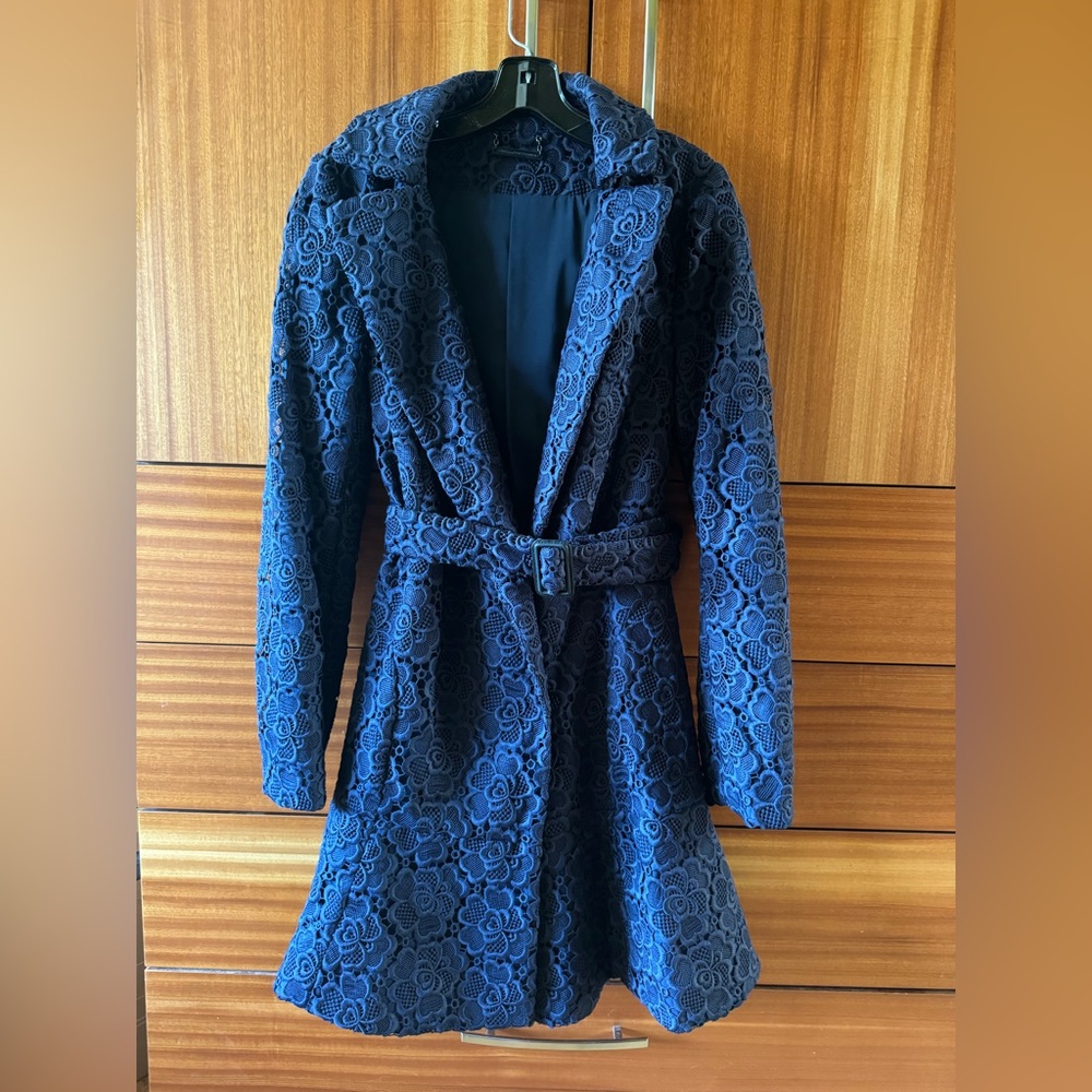 Diane Von Furstenberg Belted Lace Swing Trench